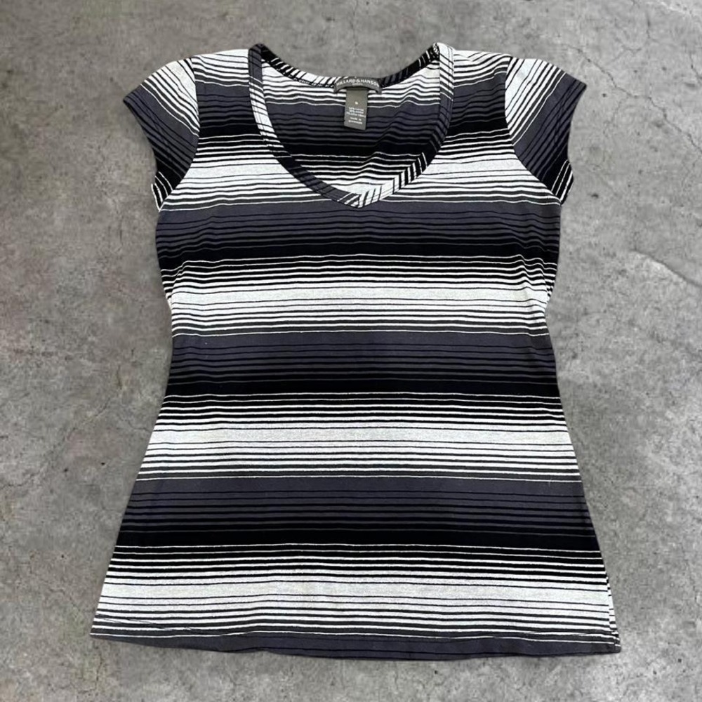 ⭐y2k black and white striped cap sleeve top small
